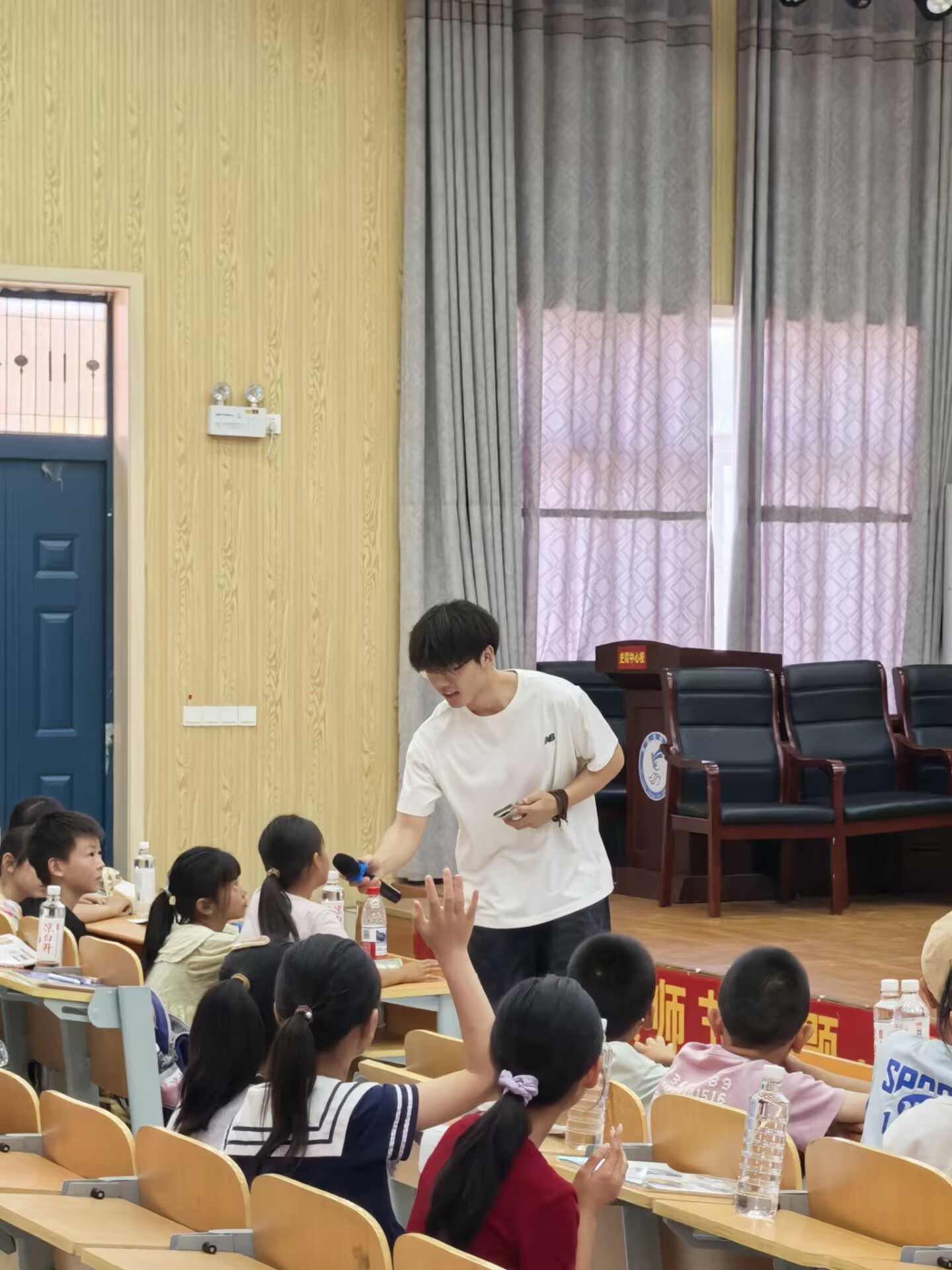 �����߲ʼ��ڣ���������δ����������������ѧ�ж���־Ը�����ʷԺ��֧�̻Բ����Ļ