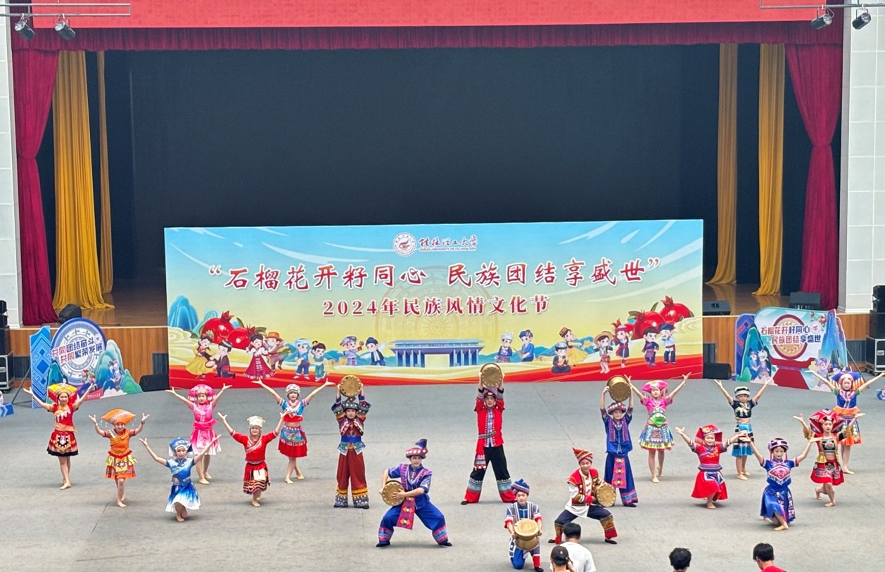 ʽ飺Ļڵ˫򱼸