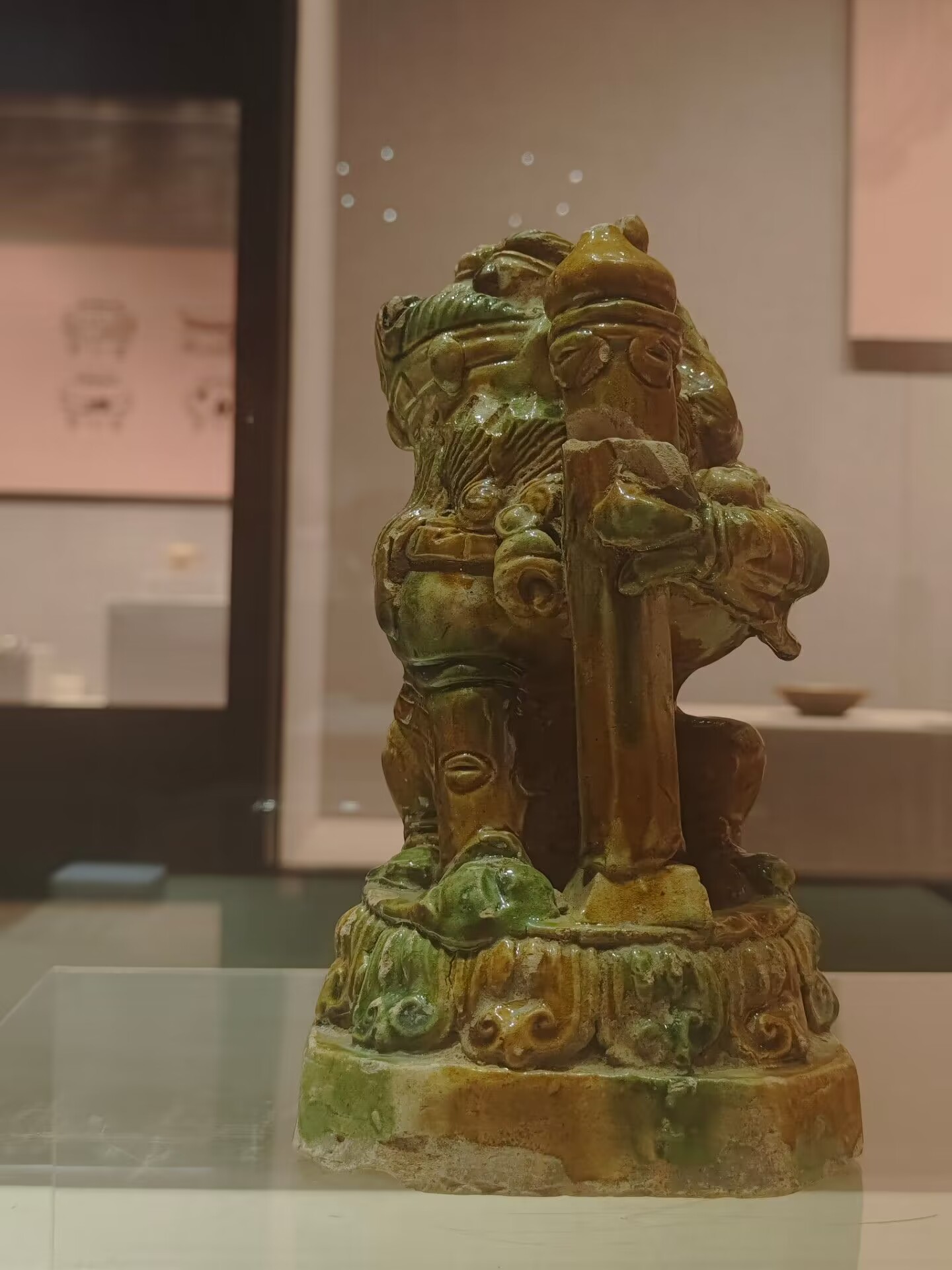 �߽������в���ݣ����Ե����Ļ�����