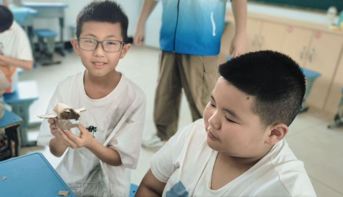 微光筑梦支教团