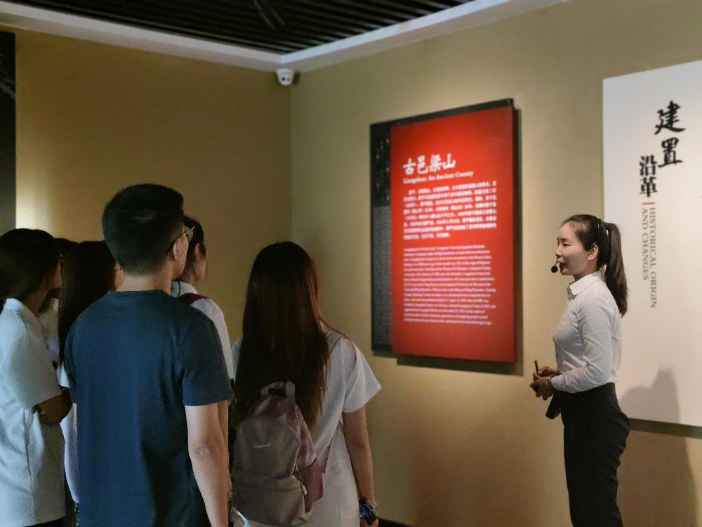 �������ĿƼ�ѧԺʵ���Ŷӷ���ƽ����ݣ�̽ǧ���Ļ�����