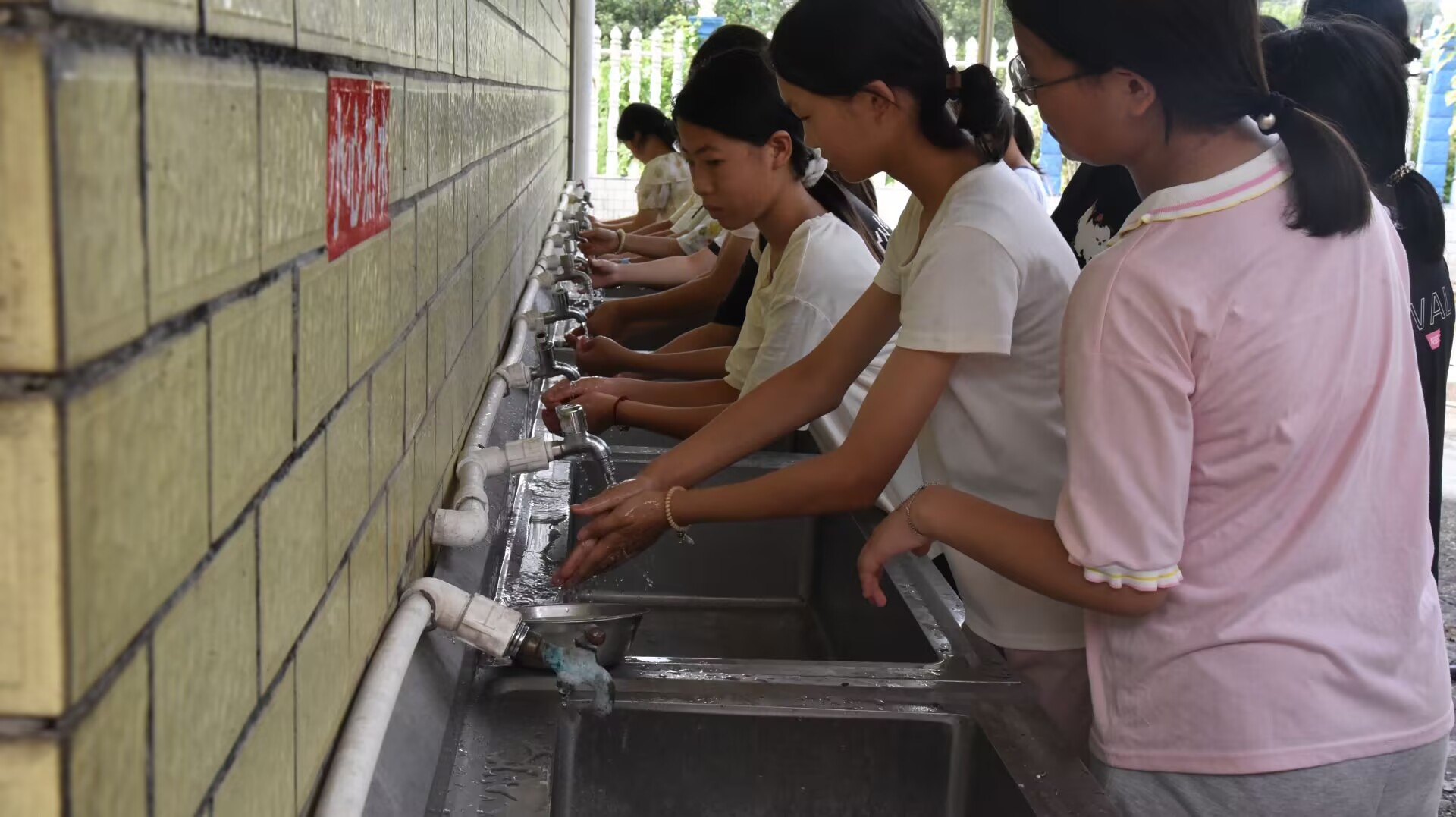 ���Ϲ���ѧԺѧ�ӣ�Ȥζ����ʵ���Σ�Ϊ����ͯ�����Ͷ�����