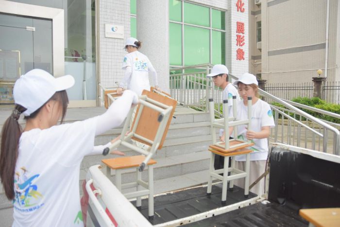 ����������ʵ���� ������ػ����ա����㶫�Ƽ�ѧԺ������¥ͻ���Ӳ��ÿ��ó���