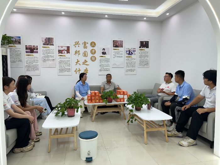 �켣Ѱ���ģ��ഺ��ʹ��|�������徭��ѧ�����������ʵ��