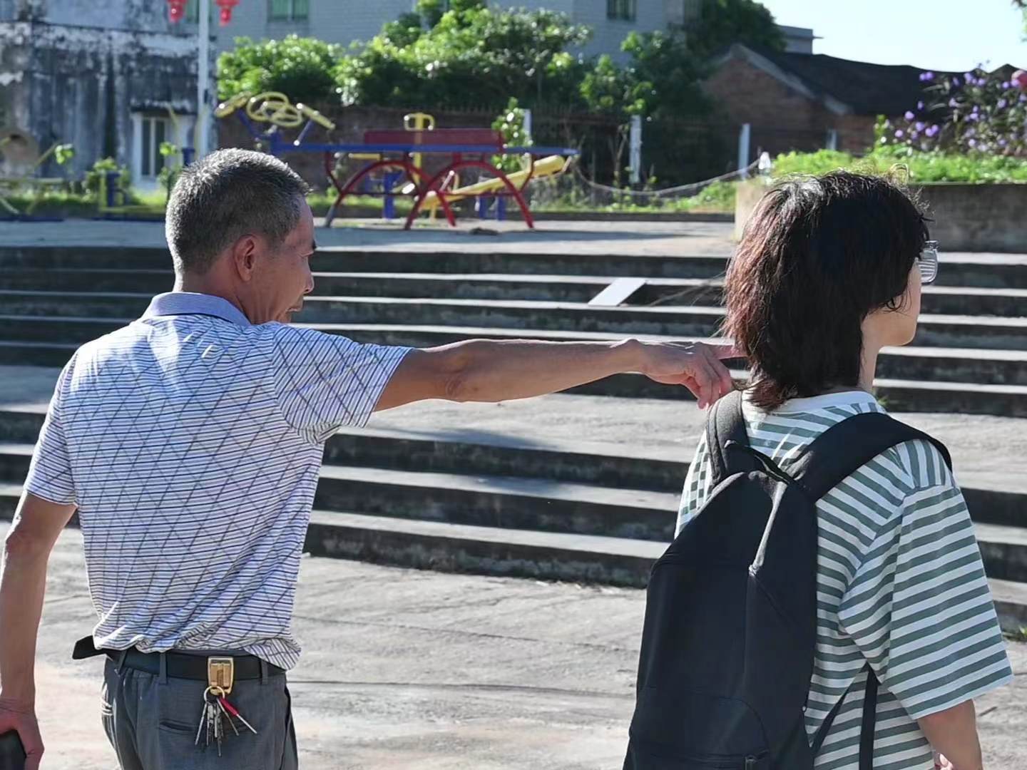 ֳ˻ʵn壬ϵũ黳ǰС