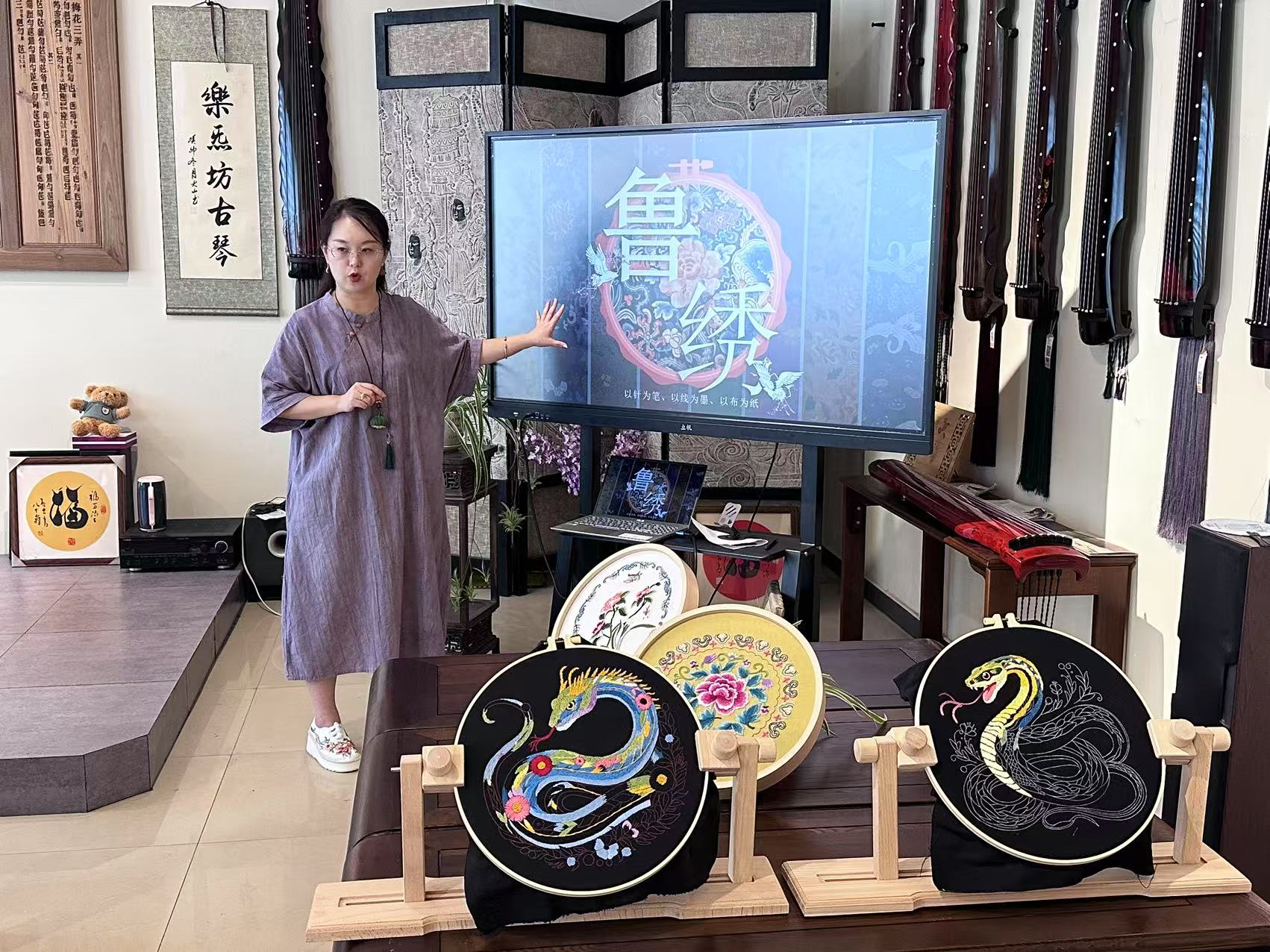 ���������ഺ�壺��̨ѧ���ൺ��ī����ǧ��³������