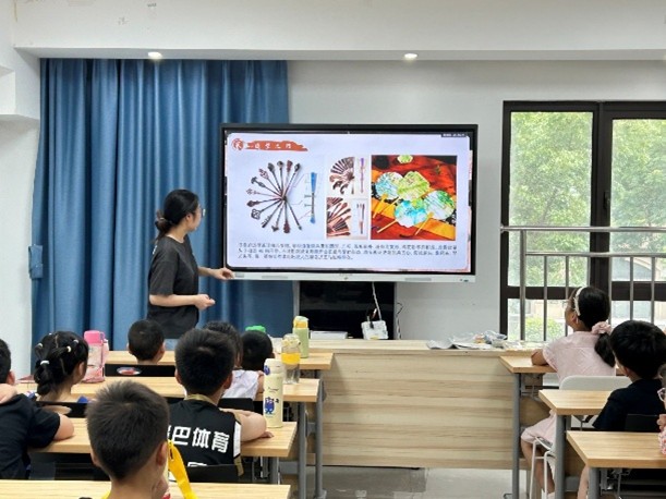ȻͰ黳룺ѧѧӴȸĻ