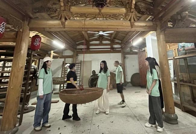 ����ũ�ִ�ѧʵ���ӵ����������Ļ�����֮��