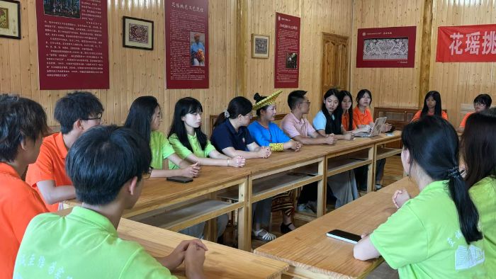 �ഺ�������ײ��������ѧ�ӡ������硱��ʵ�����û���������ָ�⡰�����