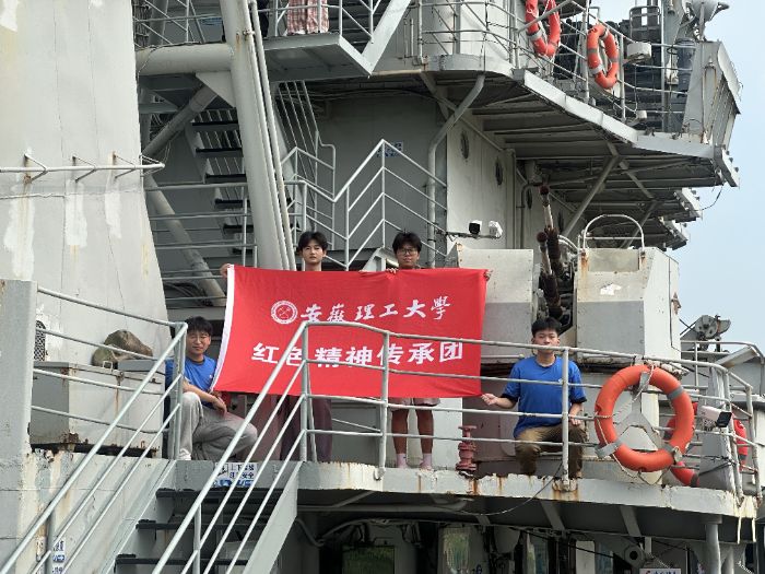 ̽Ѱ��ɫ�ټ��������������|����������ѧ���ǻ��紫����ɫ�����š����ϲ���չ���ڡ������硱���ʵ���