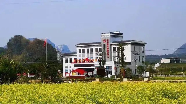 ഺ֮ ɫ֮ԼӢС