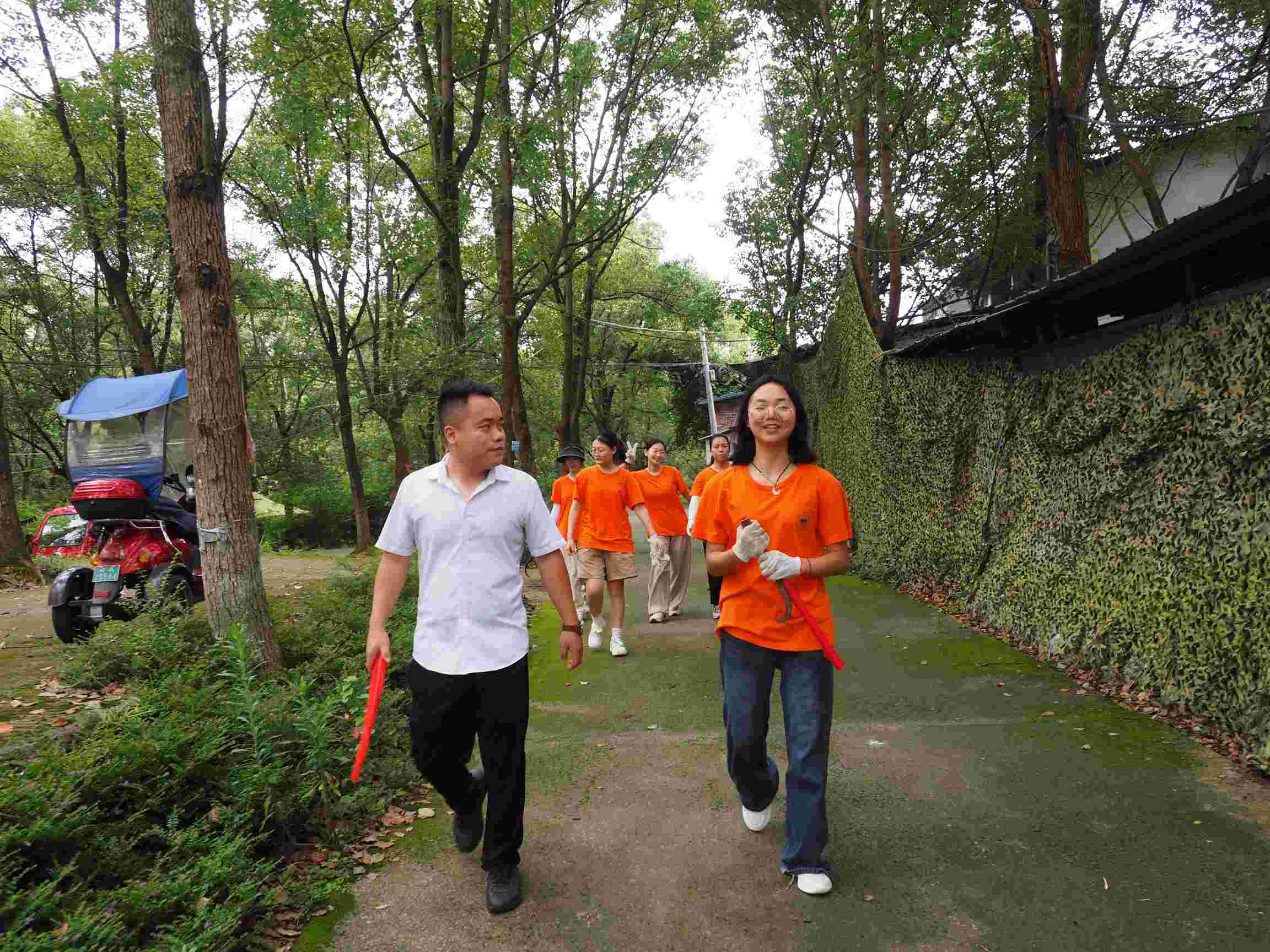 ����ʦ��ѧԺ��������ʵ������������ͷ����չ�ɰش���ѧ�����������ص���