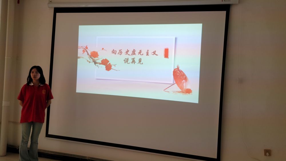 ѧ磬ͯͬУԭ۱˭͵ˣ