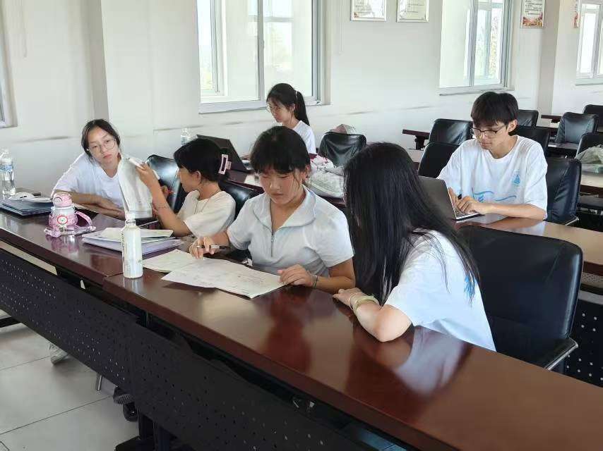 Ǳǻ浤