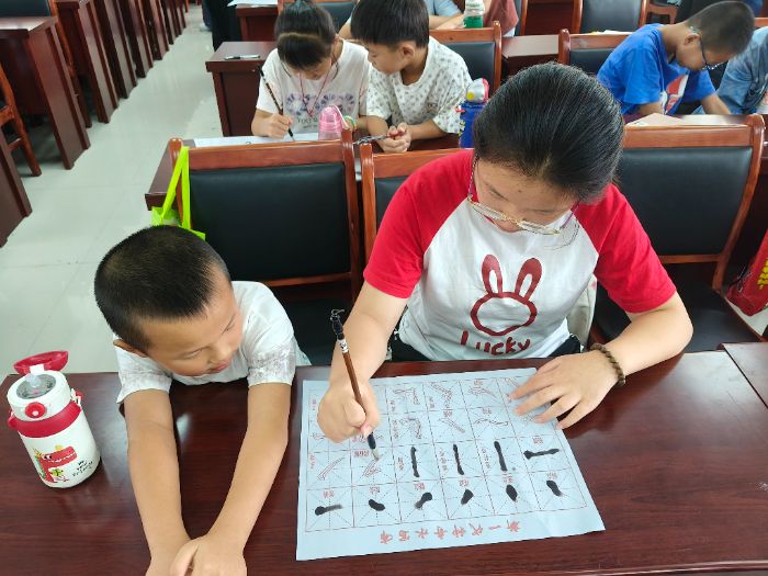 ͬ�ľ�������ůͬ�󣺱�ī����Ļ��������г��Ÿ�