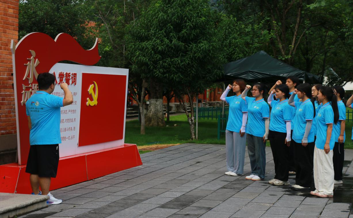 �������ʷ���������ҹ��黳