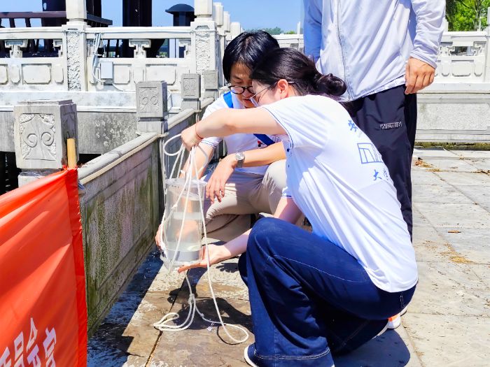 ��ˮ���ң��ഺ���� ��������������ѧ����ˮ�ȷ桱ʵ���������縰���ء��������в�����̽Ѱ������������