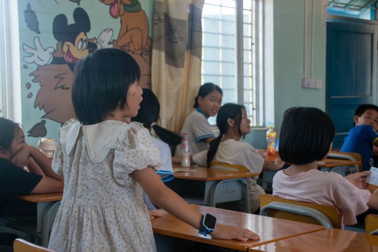 ��΢�����ġ�־Ը������߽�����Сѧ��Ϊ��庢��������������ǽ