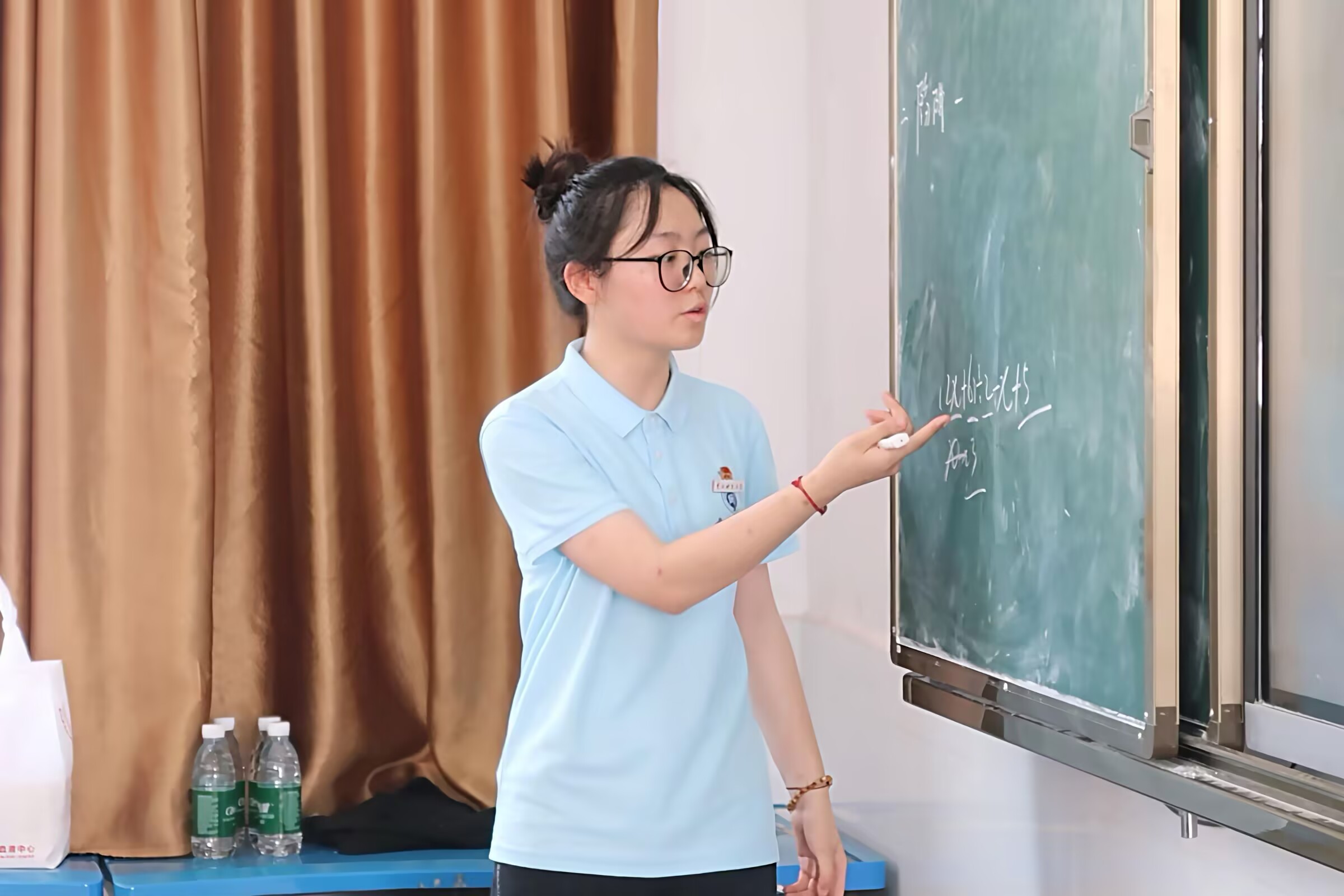 弾ڶഺУڡ