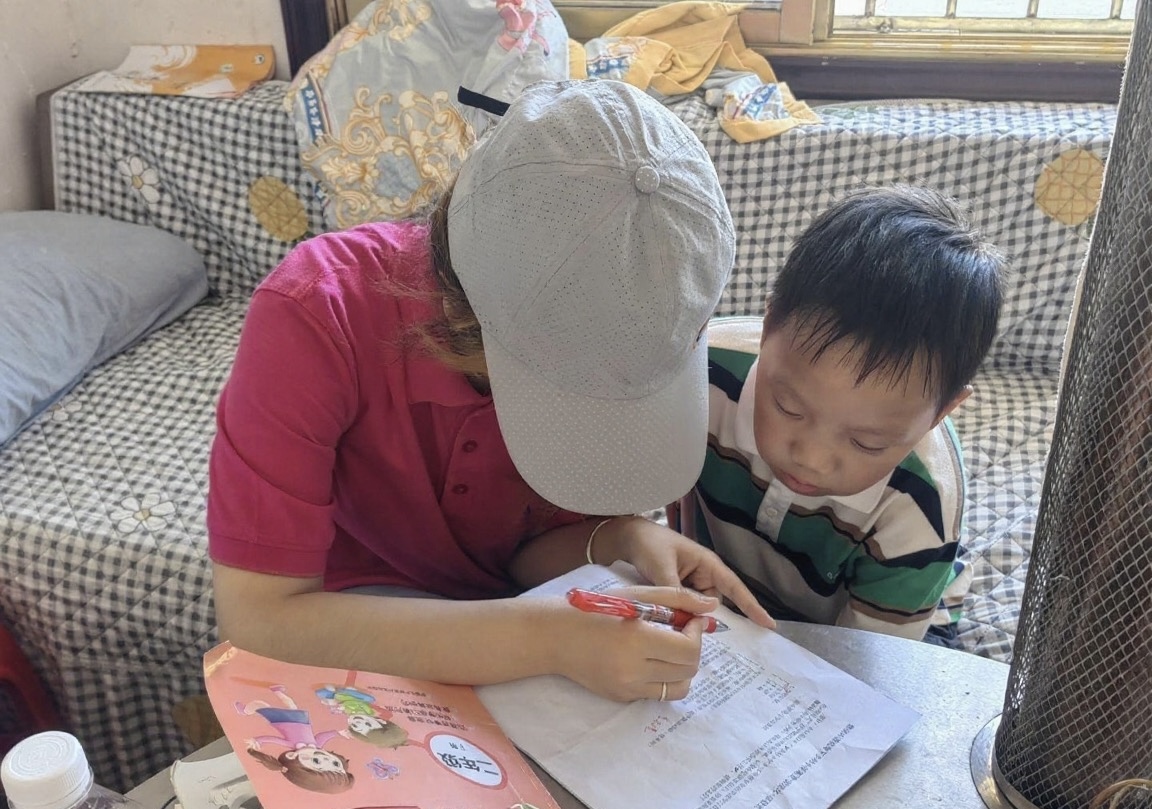 ǭ�������������ʫ�У���ʦԺ��Ժ־Ը�����������������