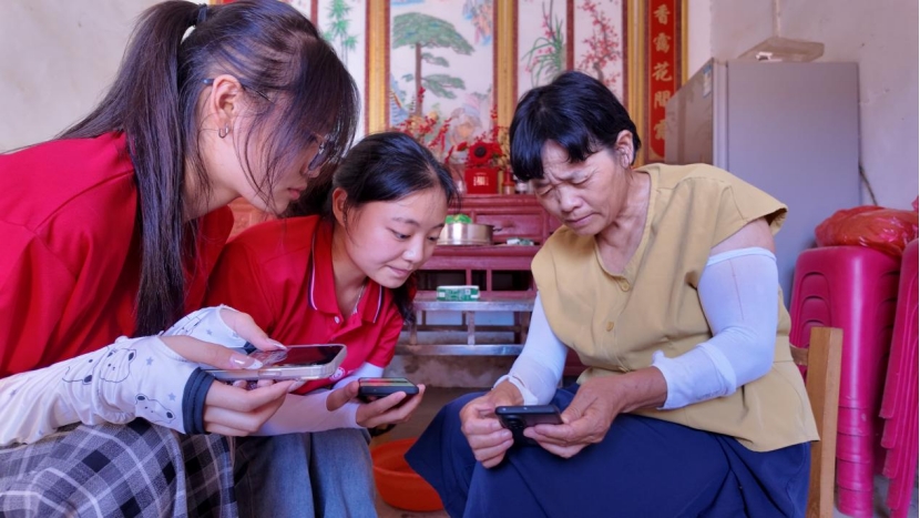 ���������϶���Ƶ ����ţկ�崴�¡���������� AI�շ�����ģʽ