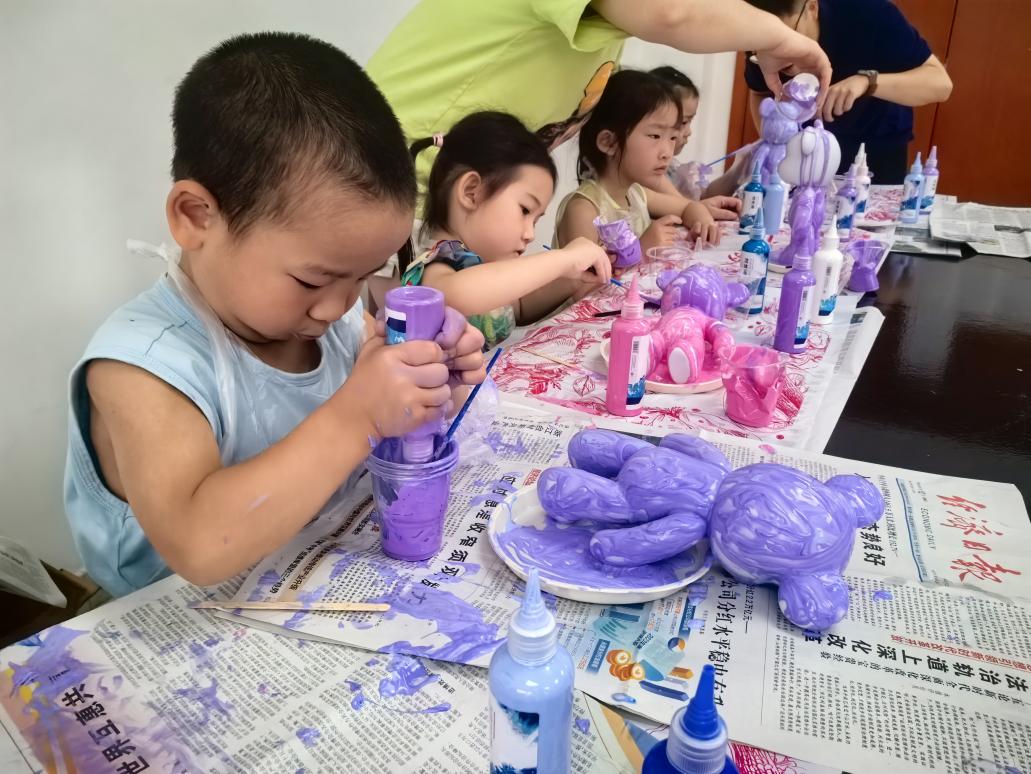 ���������ܴ������ޣ�ͯ��ġ�Ŵ����Ļ� �������ݴ�ѧ��ѧԺ���߲ʳ�ӥ��־Ը�Ŷ��߽��ഺ����