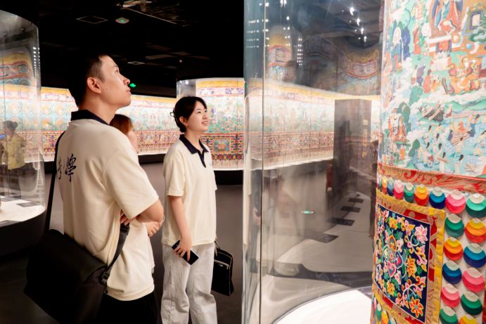 ͼ��ʵ��ح������ѧ�����·������ʵ���Ӹ��ຣ���Ļ�����Ժ�ιۣ����ܲص��Ļ� �������彻��