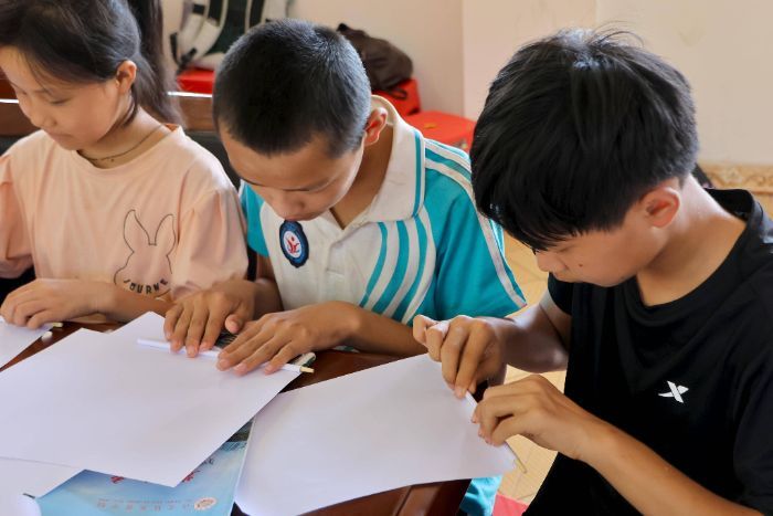 ��˼ֽ�ų�ǧ������ѧ��������� ��������ɽ����̷�����ڰ�Ϫ�ش忪չ����˼ֽ��•��ѧ���Ρ�ʵ���