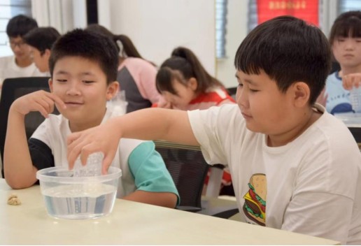 ����ʺ��ֱ̩���������汱���Ƽ���ѧһ������������������