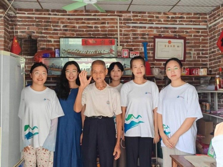 ���δ��ž��ഺ��ʵ������������