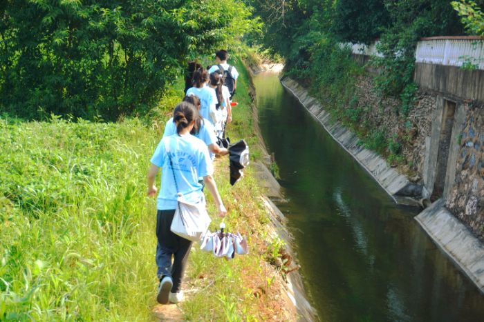 ׿Խѧ���ع��У��Թ���֮��������֮�����Ժ�ɫ֮��������֮��