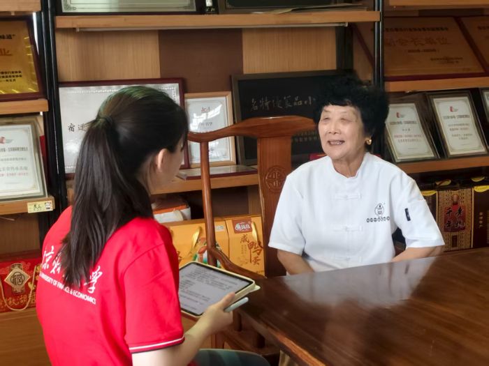 �˺��ϵ����ִ��棺Ǭ¡���ֵĴ����봴��