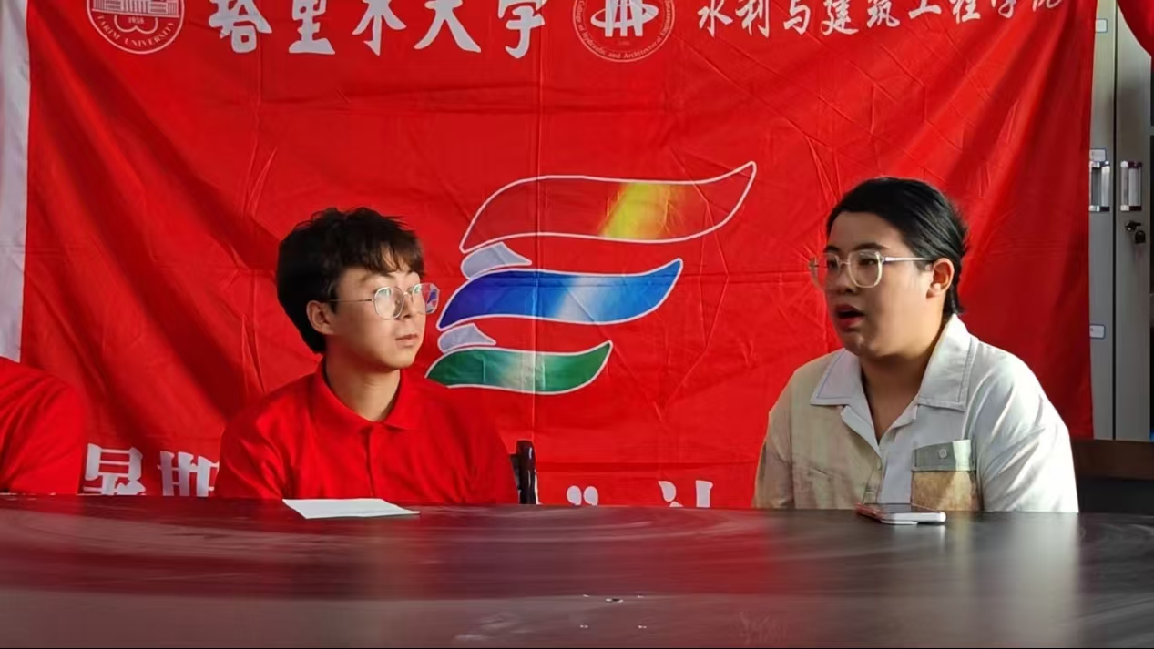 У꺭