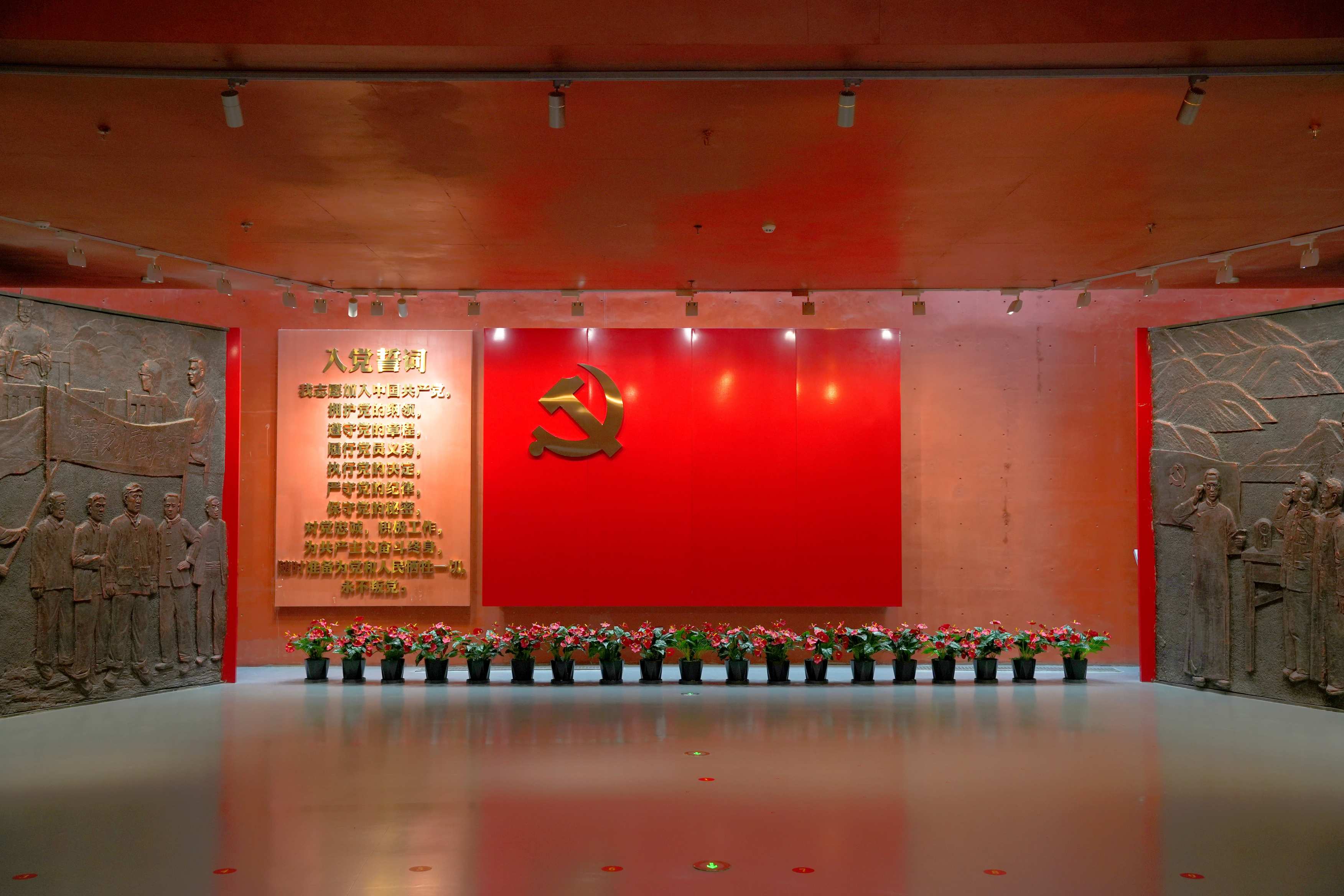 �ഺѰ�������� н���ഫ���³� ��������ѧԺ���������� �������������ʵ���Ÿ��й������鵮���ؼ����