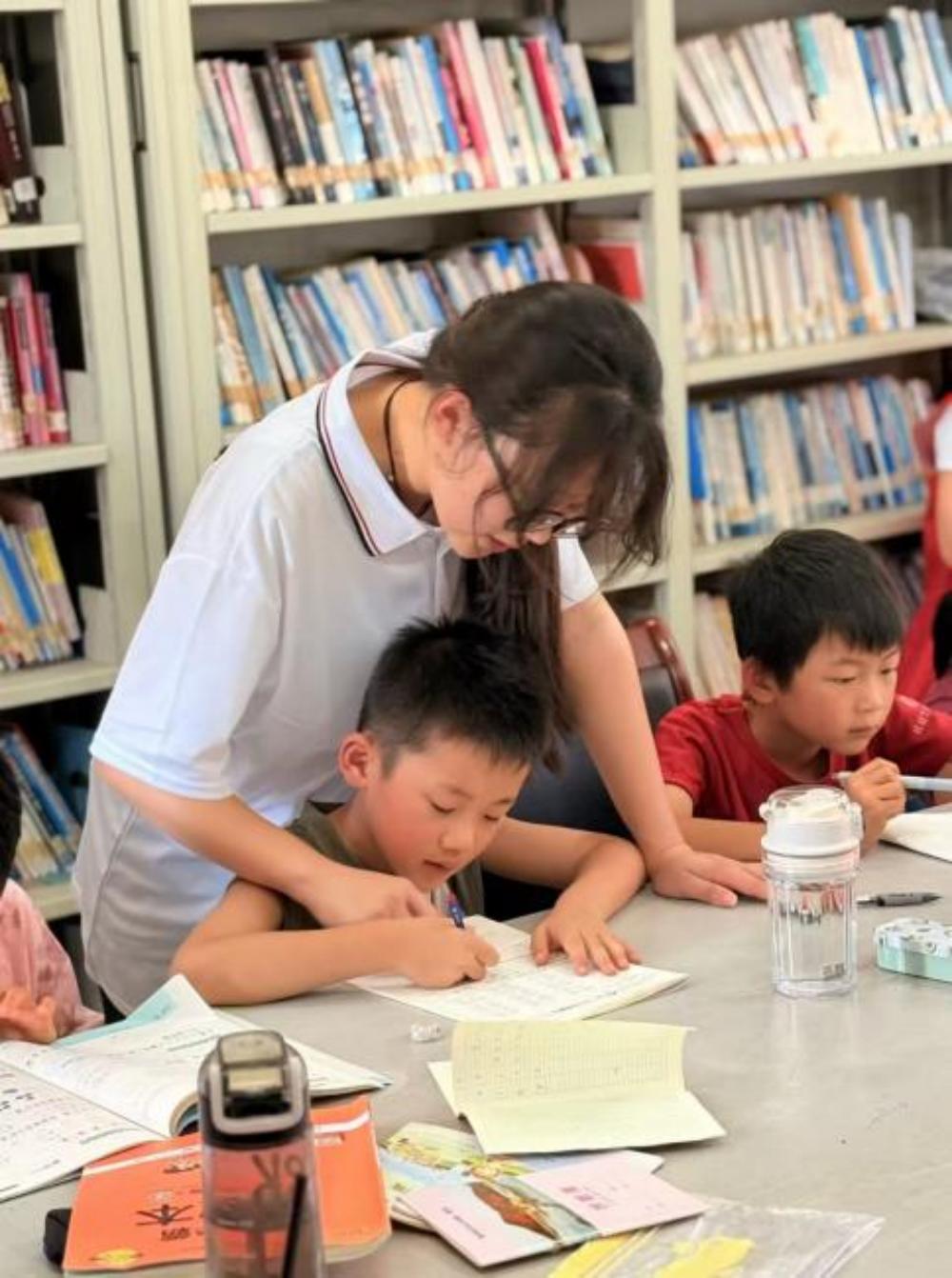 ���ϴ����ǻ�ʵ���ţ��Ի�ѧ֮Ȥ��ȼ����ͯ������֪��