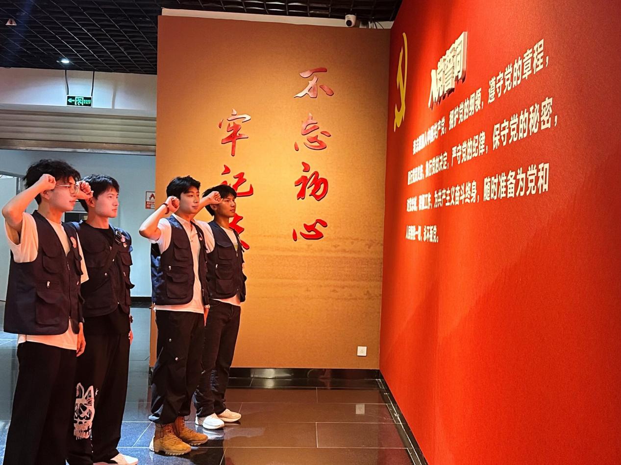 ����ҽѧԺ����˼����ѧԺ���������������ϴ�����ʵ���Ÿ��Ͻ��ز���ݲι�ѧϰ