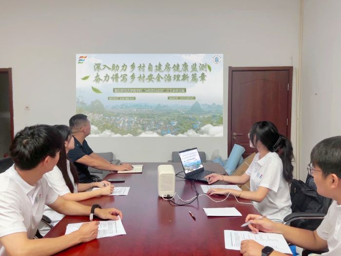 ��ѧԺ��AI�����ж��š����ڸ��廨��չ���ʵ���