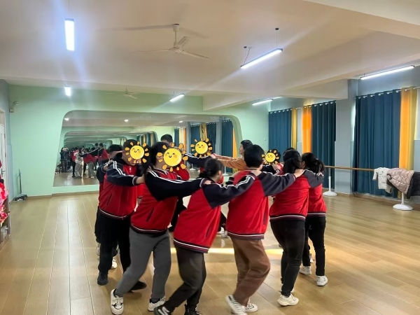趯Ⱥб֮