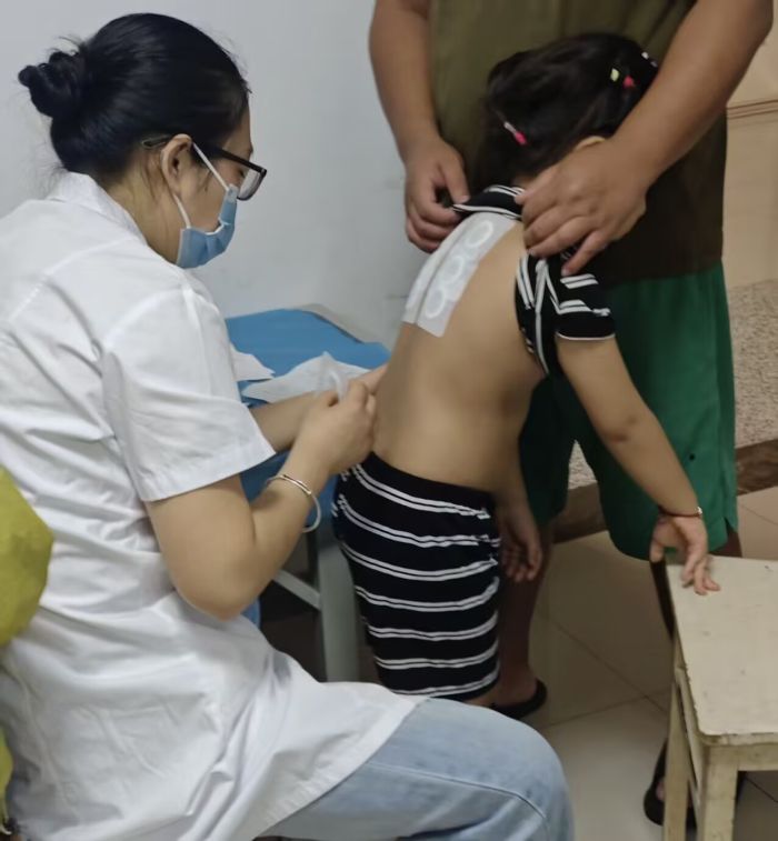 ͼΪ������Աչʾ��������Ѩ��������ͨѶԱ��