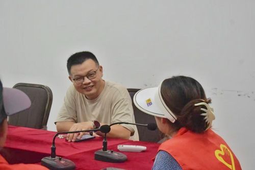 ���ѧ�Ӹ�ƽ��ʵ�����õ�����ҵ��ʵ�ɣ������س����Լ�����