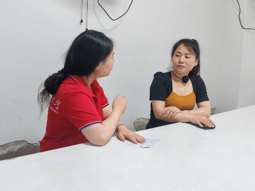 ����ʯ���������干��֮�� ���� �Ͼ��ƾ���ѧʵ���Ŷ�̽����Ǩ������仨���صĹ��ڷ�չ֮·