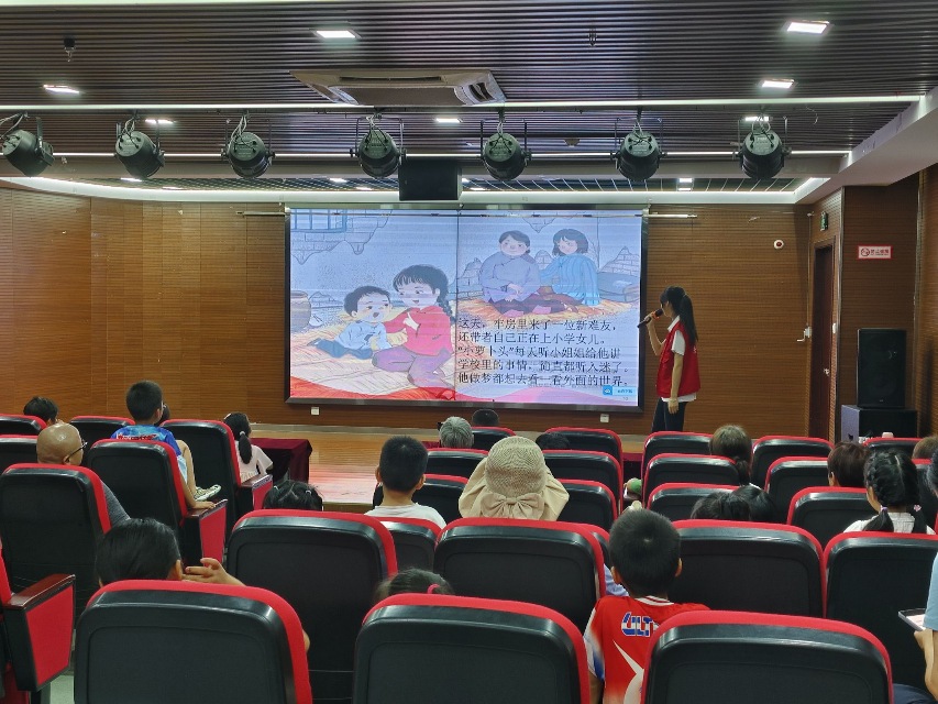 �Ϸ���ר־Ը����ӽ���������ɫ�Ļ���ͯ��