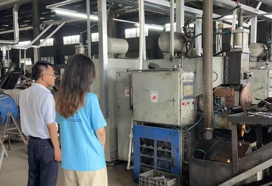 �Ӻ���ѧ����ҵ�Ҿ��񡱵����Ÿ����հ�������������޹�˾�����������ҵ������