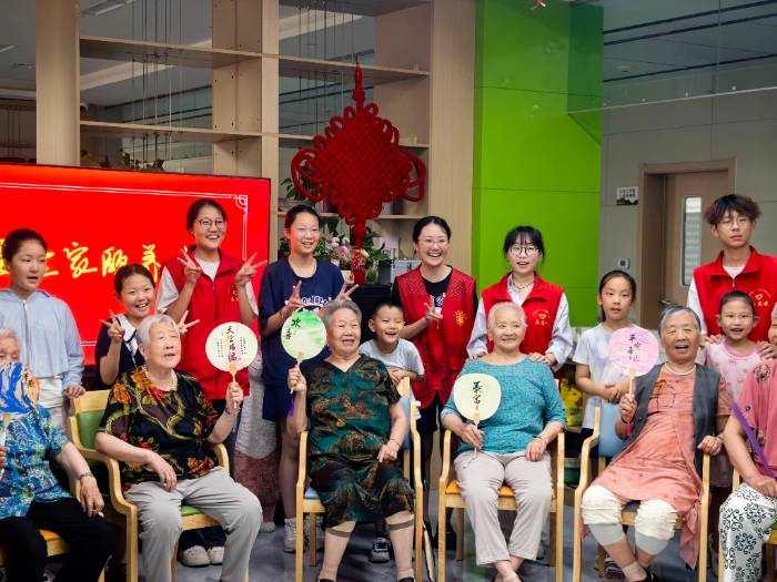 ����������,������н��-������������ѧ������Ȥ�飬�ǻ�ͯ�̡��������ʵ�������������������Ļ������������м�