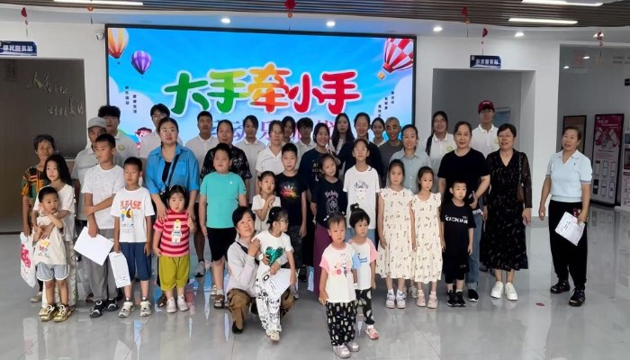 ������ʵ���ſ�չȤζ�˶�ϵ�л�ϼ�