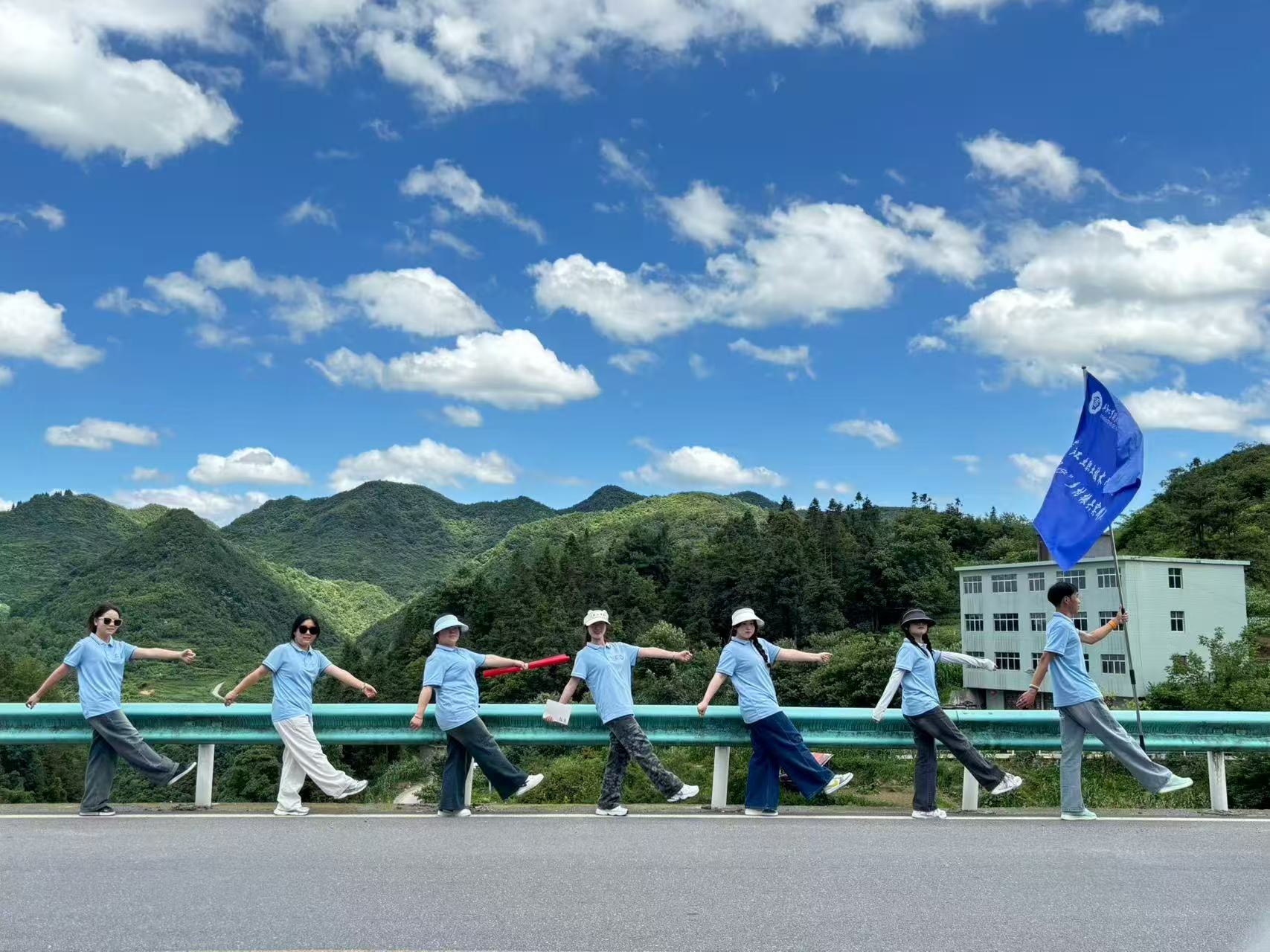 ��ͨ��С���ã�������˴�����