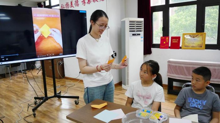 ʫ����ͯ�ģ��ƴ���ɳ���������վ�ʵ���