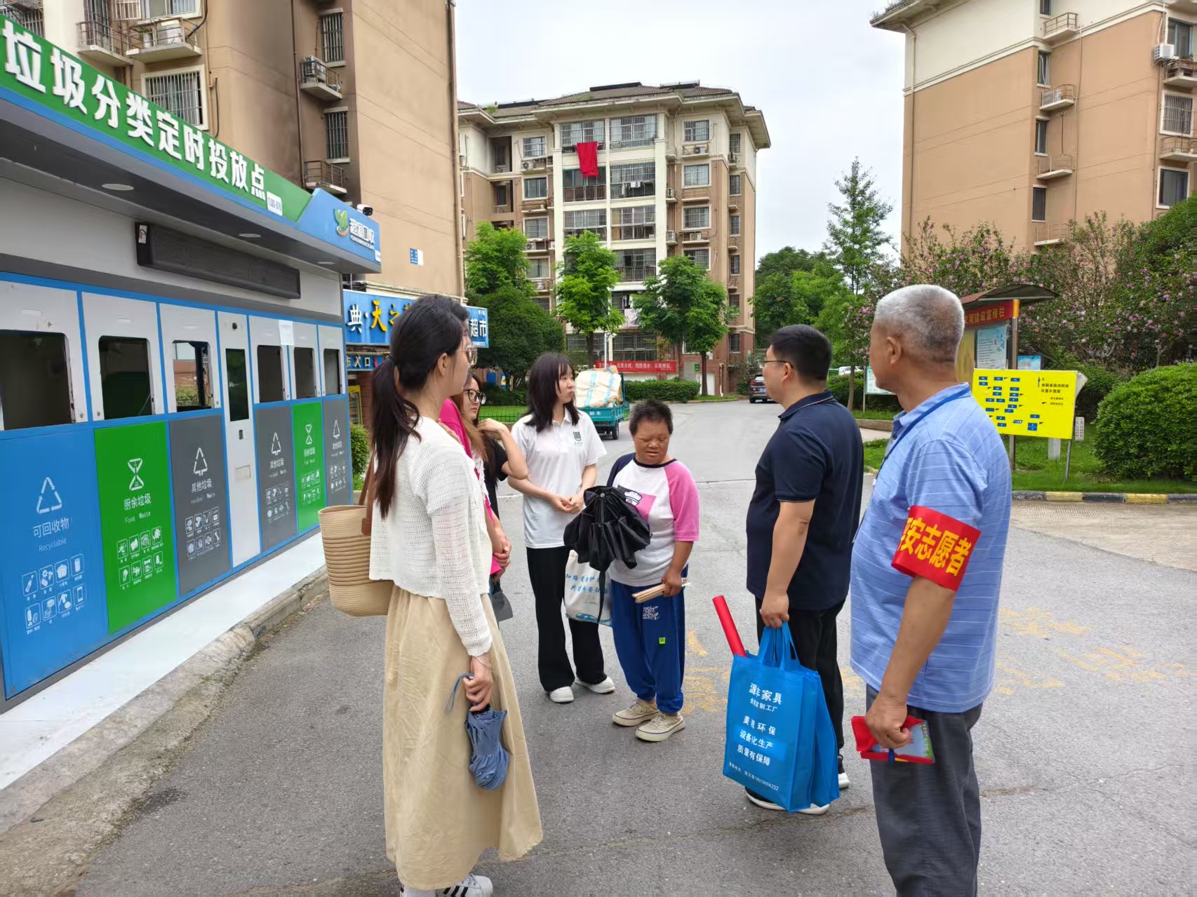 ����ѧԺ����ѧʦ����������������չ���ڻ���־Ը�ж�