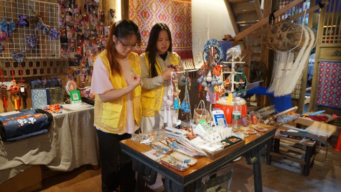 ����΢�⡤׳����н�����������ѧԺʵ���ӱ�����