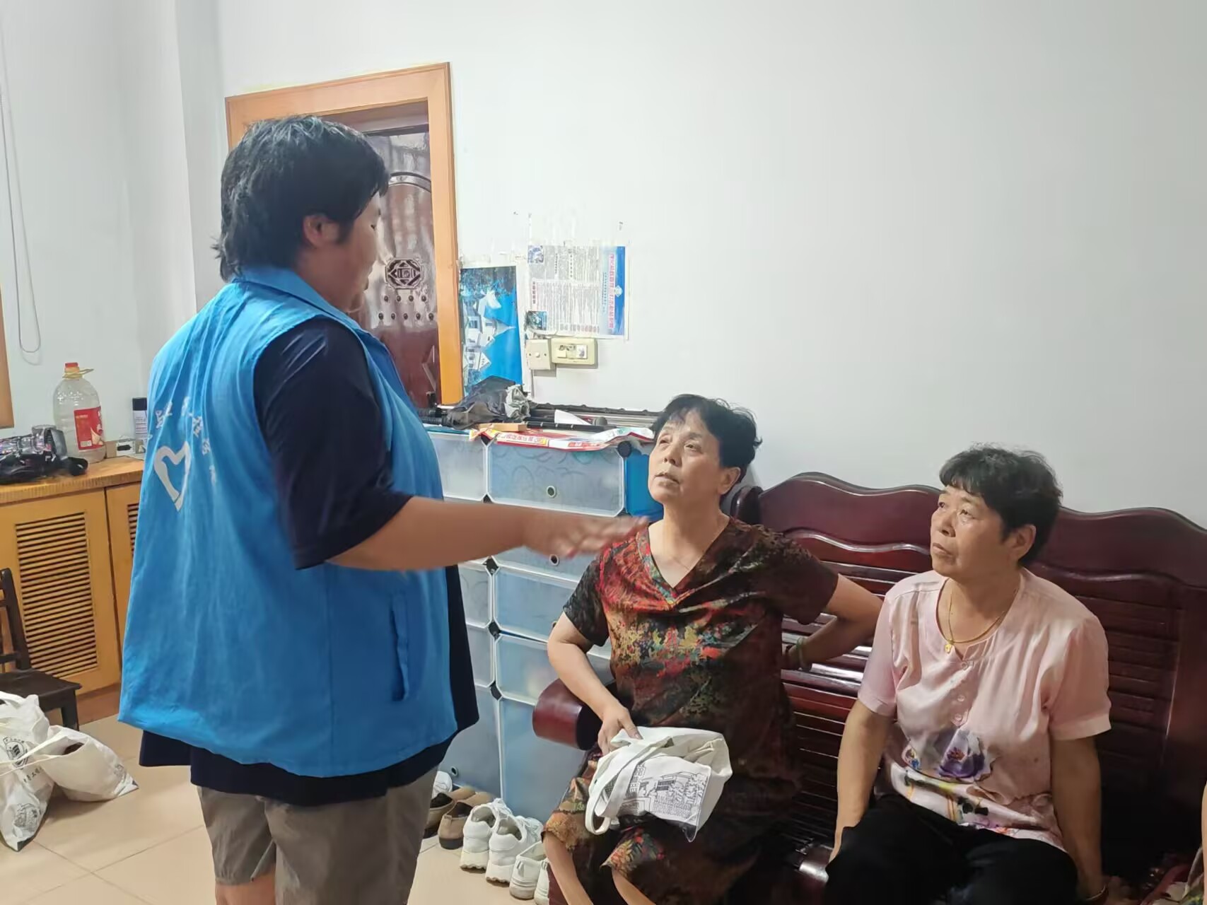 ��թ����Ϧ���죬У��Я�����³̡������Ź�����������ʵ���ųɹ���չ��կ֮��